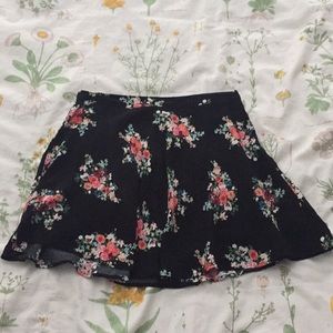 Floral mini skirt